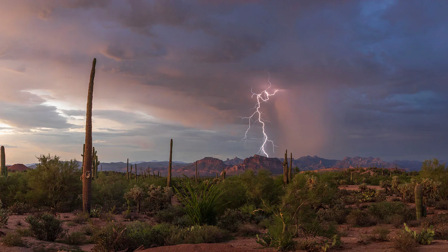 LJ058 Sunset Lightning at the Buttes by Janell Evelyn Baca, Casa de Baca Studios, Florence, Arizona