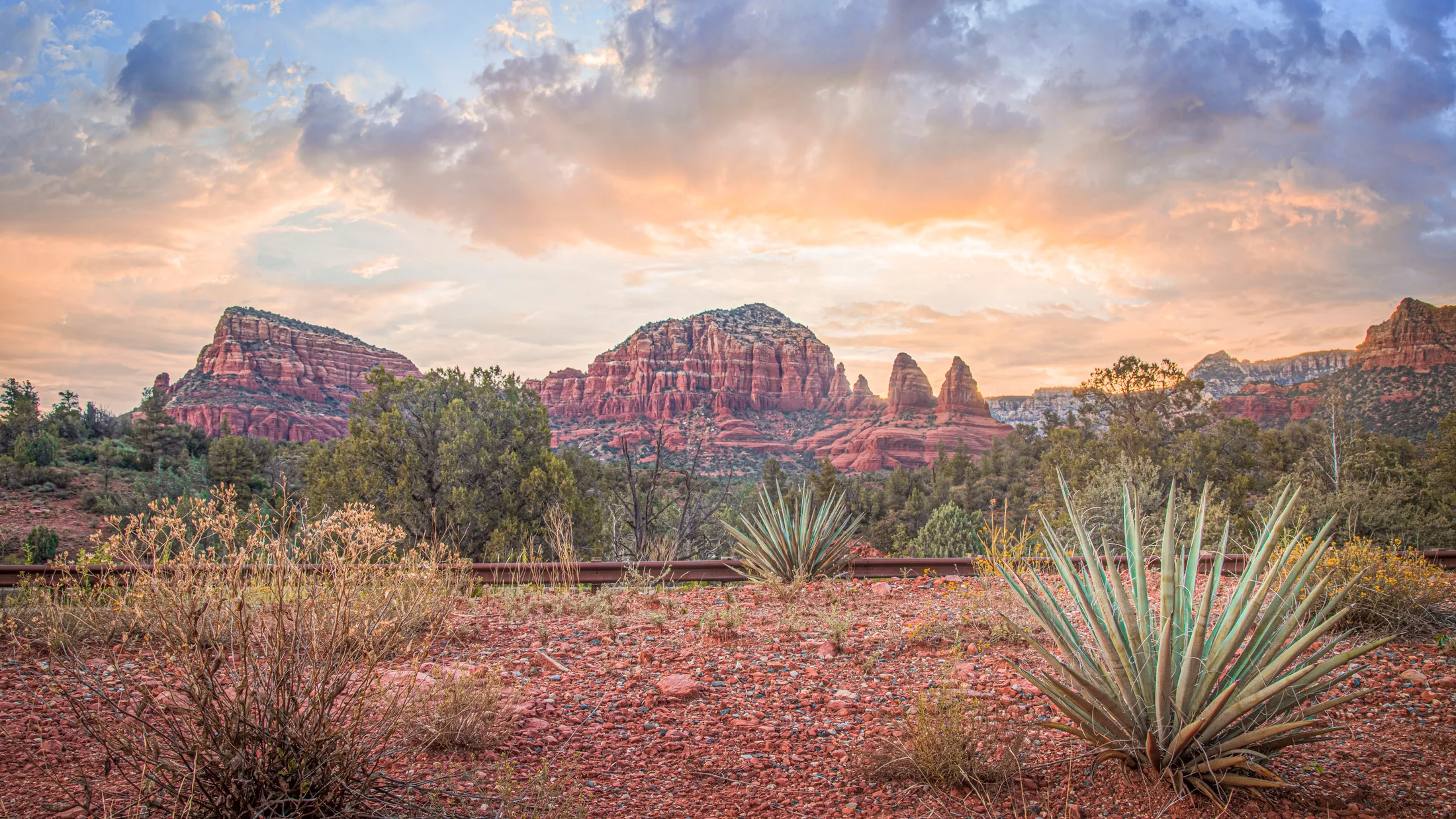 Sedona AZ, sunset and sunrise, a fine art photograph by Michael Joseph Baca, Casa de Baca Studios, Florence, Arizona